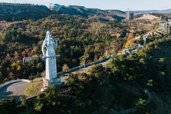 pexels-kelly-1179532-19063141